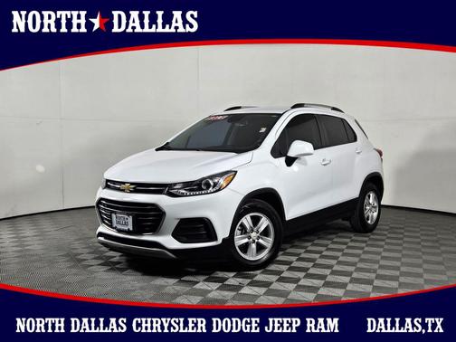 Summit White 2021 Chevrolet Trax LT