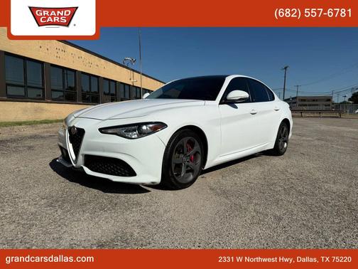 2018 Alfa Romeo Giulia Base