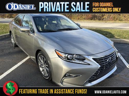 2016 Lexus ES 300h Base