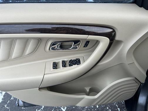 2013 Ford Taurus Limited