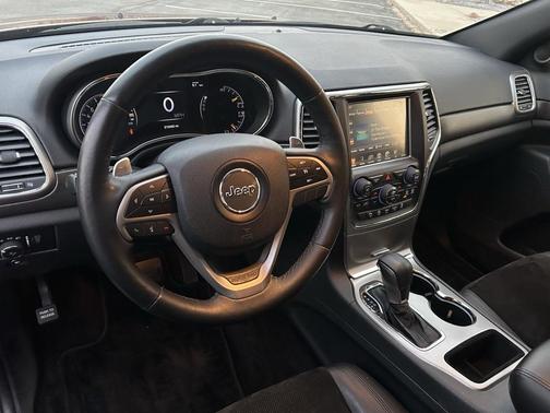 2017 Jeep Grand Cherokee Altitude