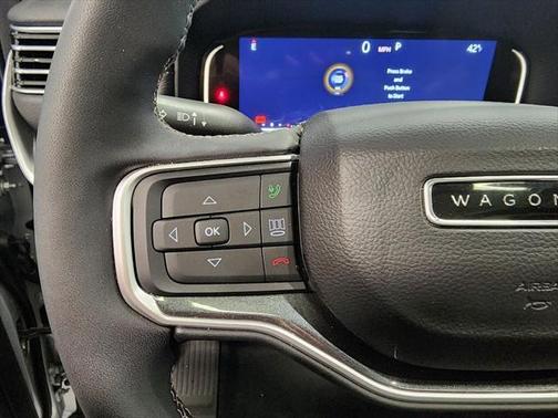 2024 Jeep Wagoneer Base