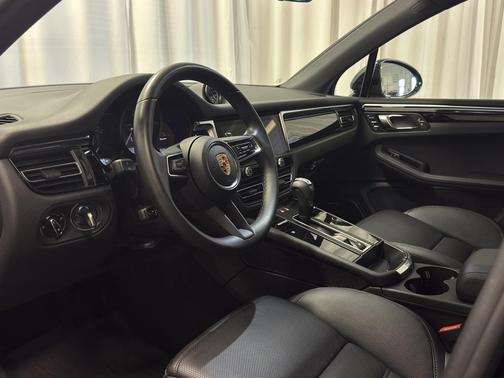 2024 Porsche Macan