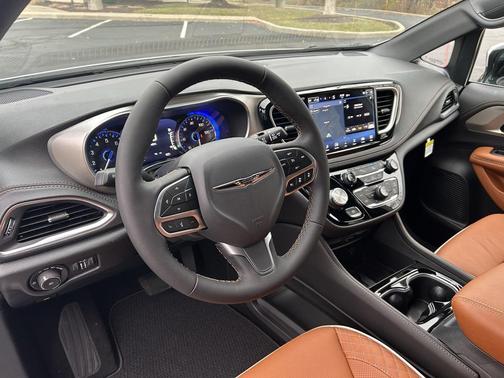 2026 Chrysler Pacifica L