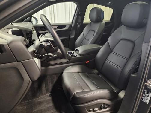 2024 Porsche Cayenne