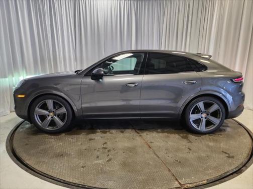 2024 Porsche Cayenne