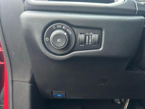 2025 Chrysler Pacifica L