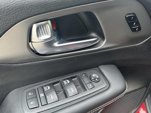 2025 Chrysler Pacifica L