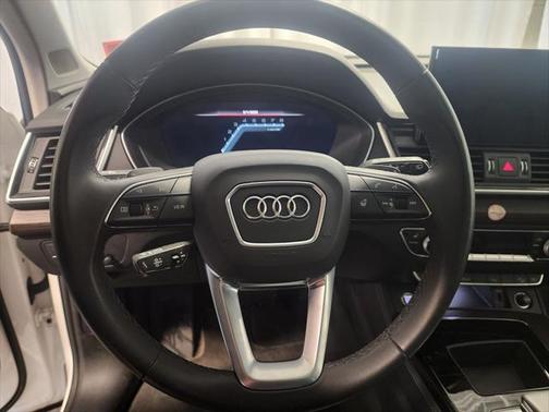 2024 Audi Q5 45 S line Premium