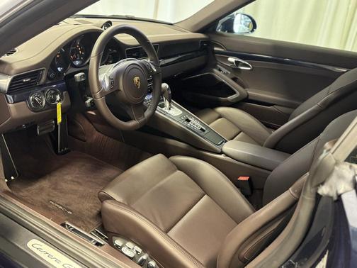 2016 Porsche 911 Carrera GTS