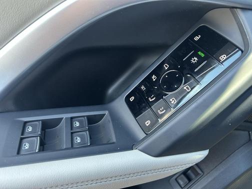 2025 Audi Q5 2.0T Premium