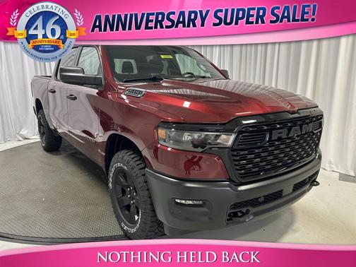 2026 RAM 1500 Warlock Crew Cab 4x4 5'7' Box