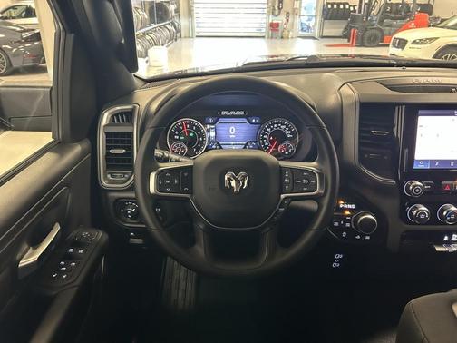 2026 RAM 1500 Warlock Crew Cab 4x4 5'7' Box