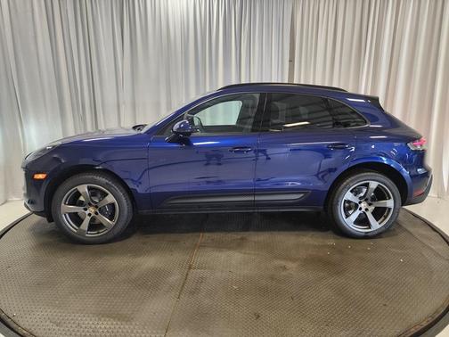 2025 Porsche Macan 