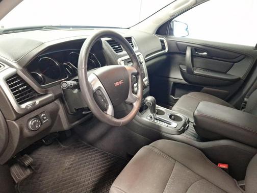 2015 GMC Acadia SLE-2