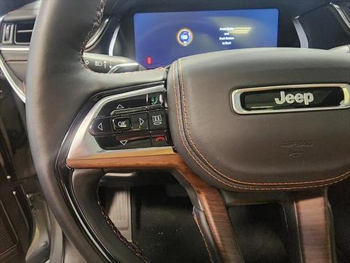 2025 Jeep Grand Cherokee L Summit
