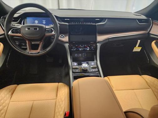 2025 Jeep Grand Cherokee L Summit