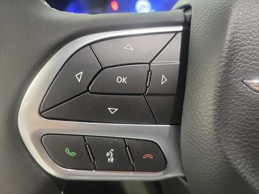 2025 Chrysler Pacifica Hybrid Select