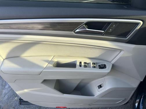 2019 Volkswagen Atlas 3.6L SE w/Technology