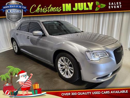 2018 Chrysler 300 Touring