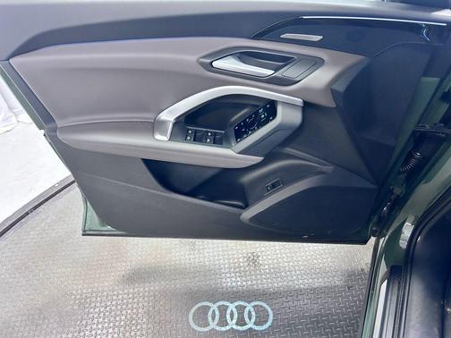 2025 Audi Q5 2.0T Prestige