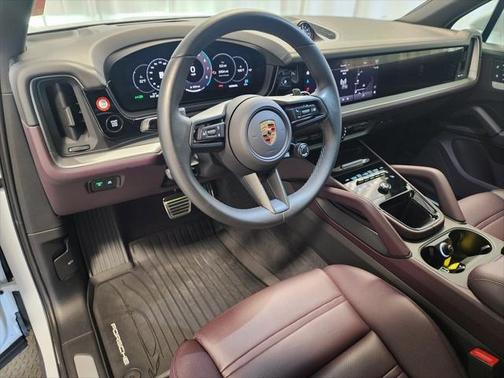 2024 Porsche Cayenne S