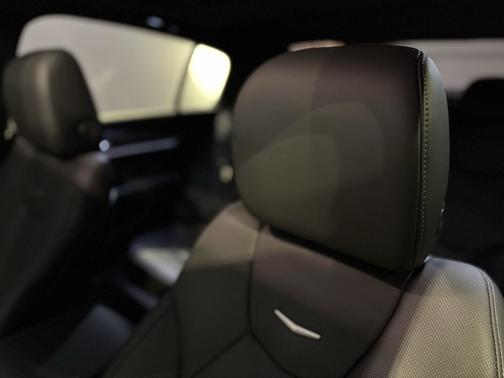 2022 Cadillac CT5 Premium Luxury