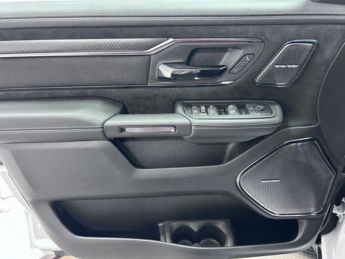 Bright White Clearcoat 2026 RAM 1500 RHO