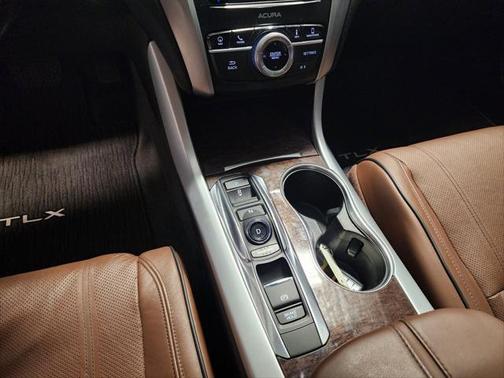2018 Acura TLX V6 w/Technology Package