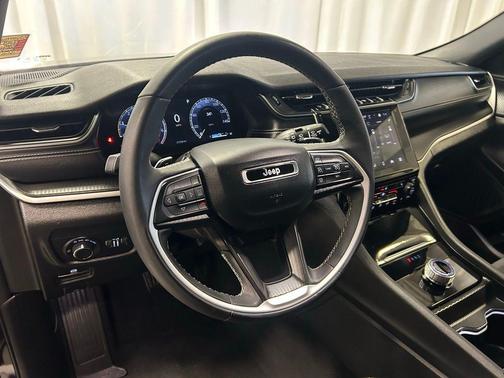 2024 Jeep Grand Cherokee Altitude