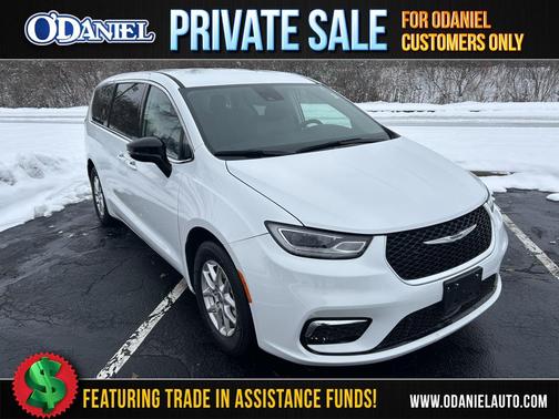 2024 Chrysler Pacifica Touring L