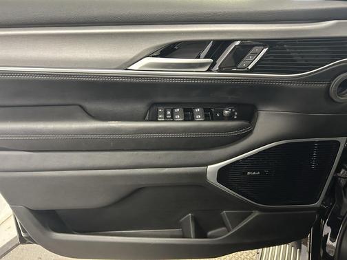 2025 Jeep Wagoneer Series III