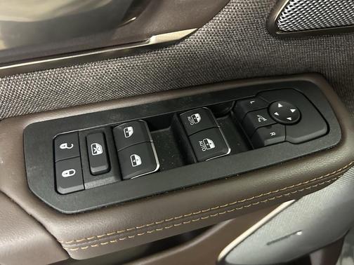 2026 RAM 1500 Longhorn