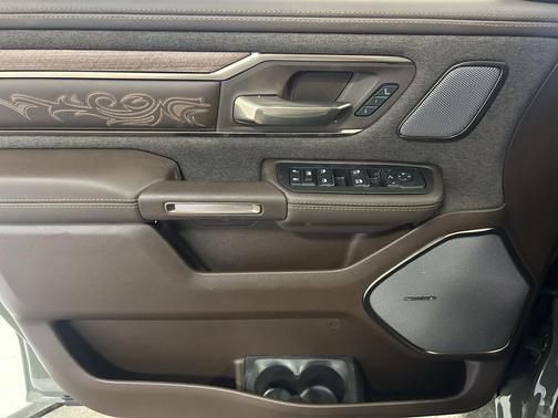 2026 RAM 1500 Longhorn