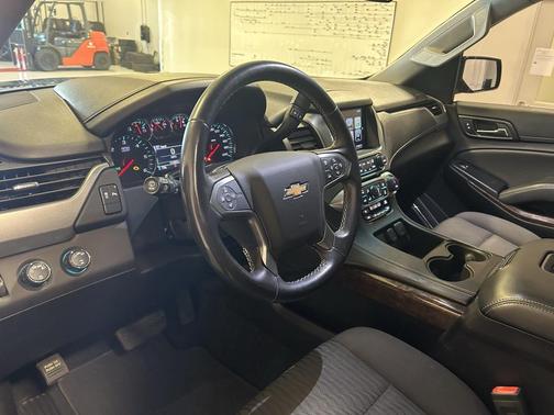 2019 Chevrolet Suburban LS