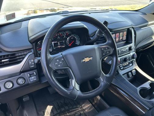 2019 Chevrolet Suburban LS