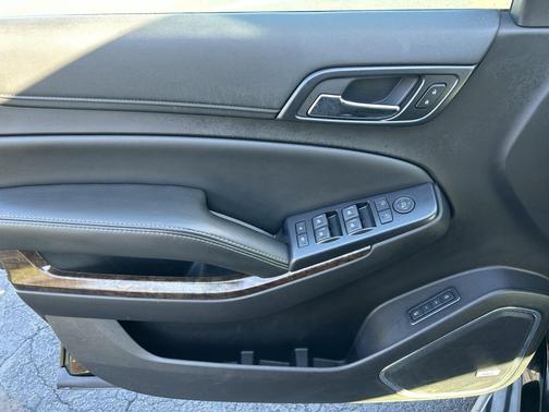 2019 Chevrolet Suburban LS