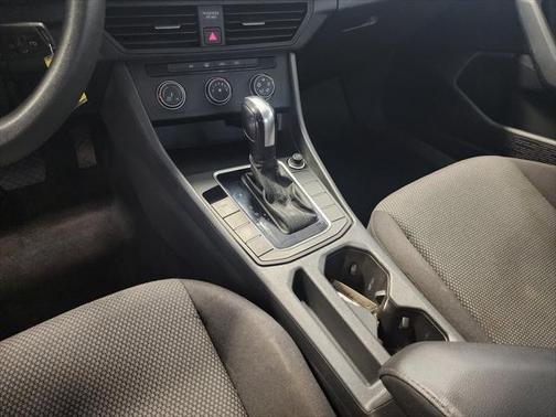 2019 Volkswagen Jetta 1.4T R-Line