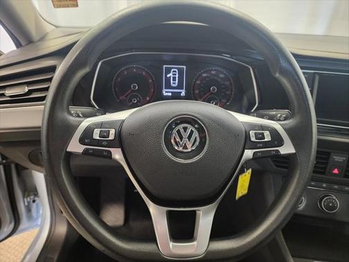 2019 Volkswagen Jetta 1.4T R-Line