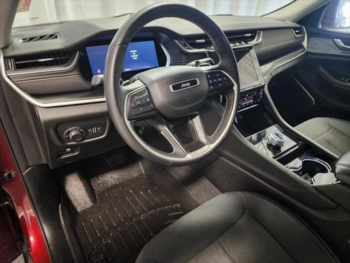 2021 Jeep Grand Cherokee L Laredo