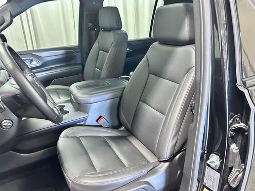 Black 2023 Chevrolet Suburban Z71