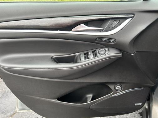 2019 Buick Enclave Avenir