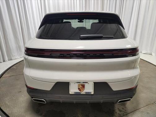 2025 Porsche Cayenne