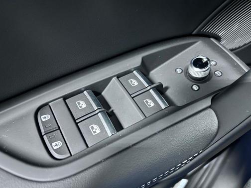 2025 Audi Q5 45 S line Premium Plus