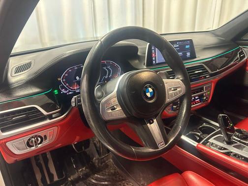 2020 BMW 750 i xDrive