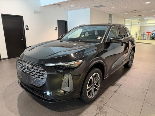 2025 Audi Q5 2.0T Premium