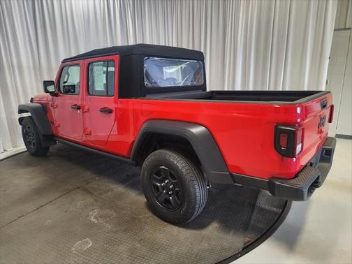 2024 Jeep Gladiator Sport