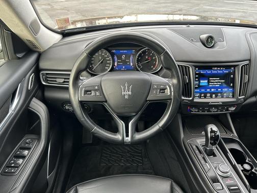 2017 Maserati Levante Base