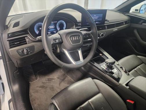 2024 Audi A4 45 S line Premium Plus