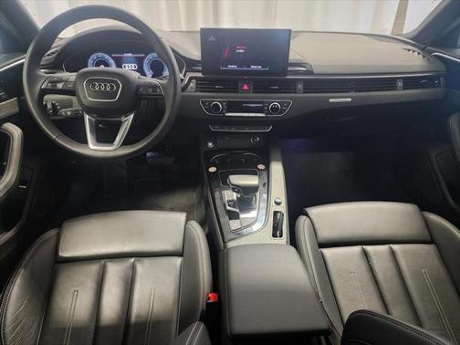 2024 Audi A4 45 S line Premium Plus